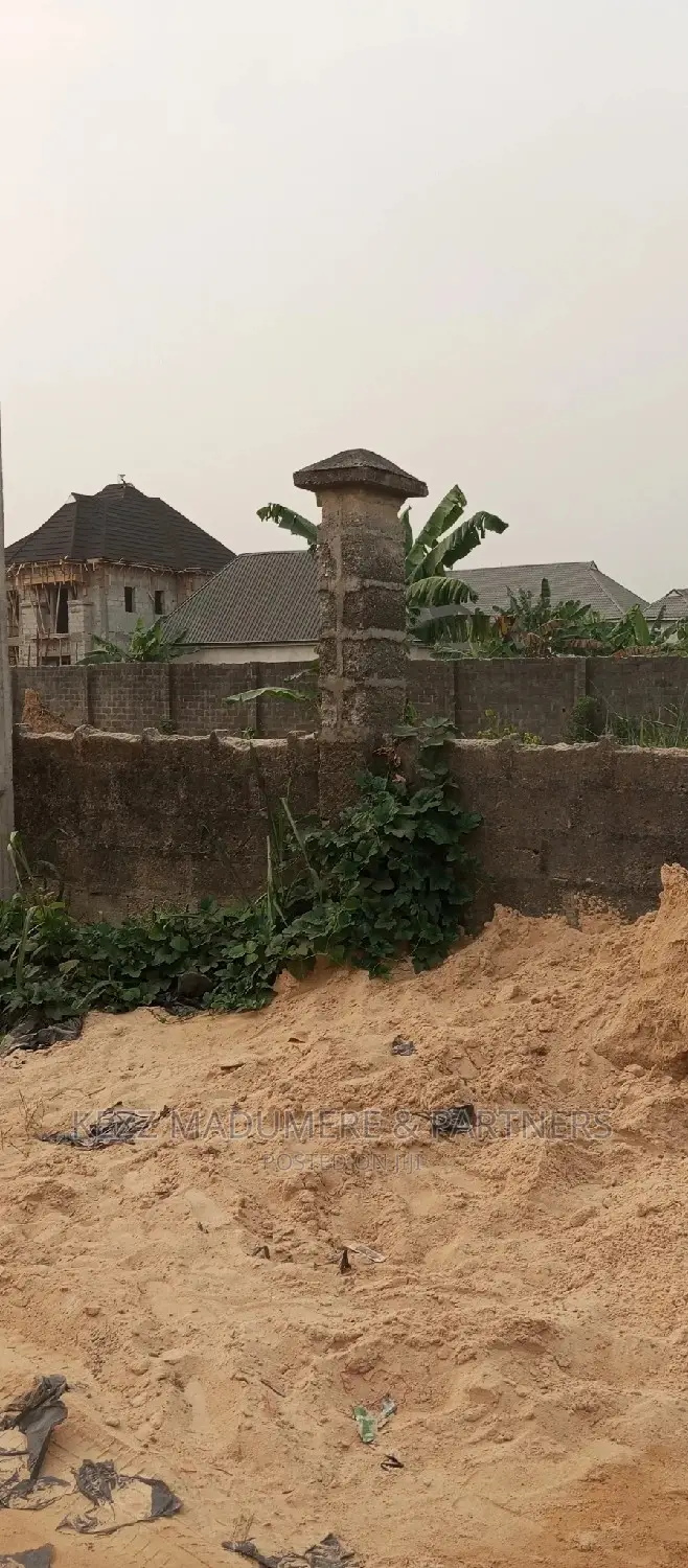 For Sale :A Fenced 20 Plots at New Airport Rd, Obirikwere in Port-Harcourt