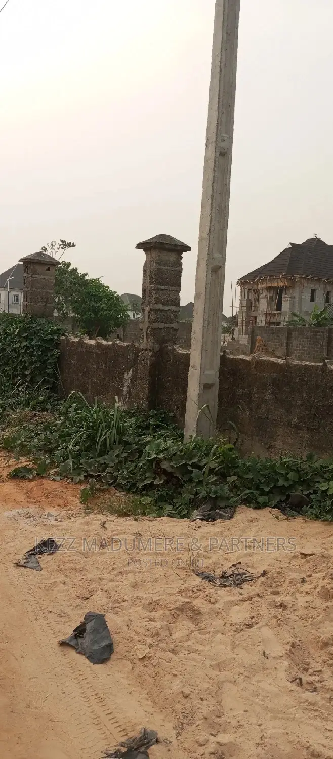 For Sale :A Fenced 20 Plots at New Airport Rd, Obirikwere in Port-Harcourt