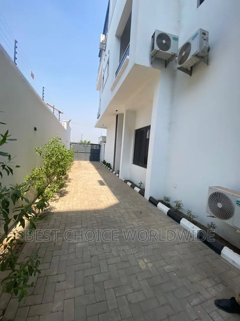 Furnished 2bdrm Duplex in Kolapo Ishola Gra, Ibadan for rent in Ibadan