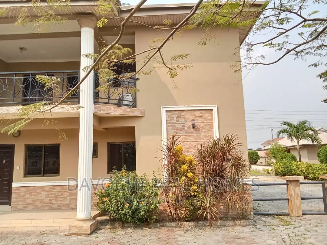 5bdrm Duplex in Ajah-Lekki for rent in Lekki