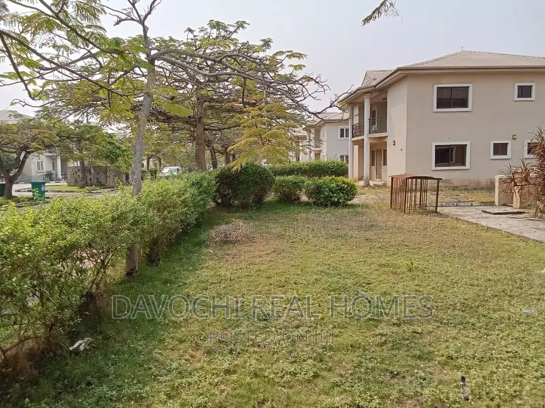 5bdrm Duplex in Ajah-Lekki for rent in Lekki