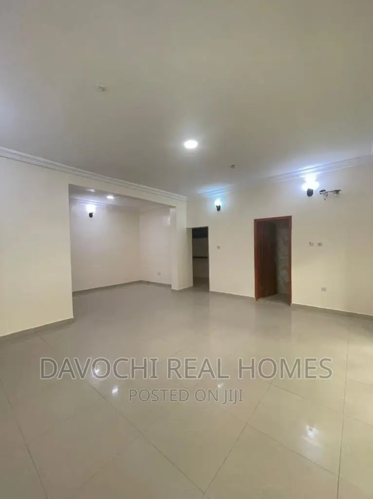 3bdrm Duplex in Chevron Drive, Lekki for rent in Lekki