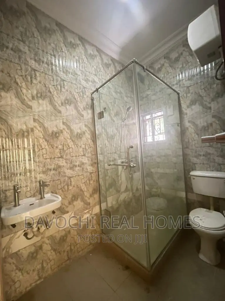 3bdrm Duplex in Chevron Drive, Lekki for rent in Lekki