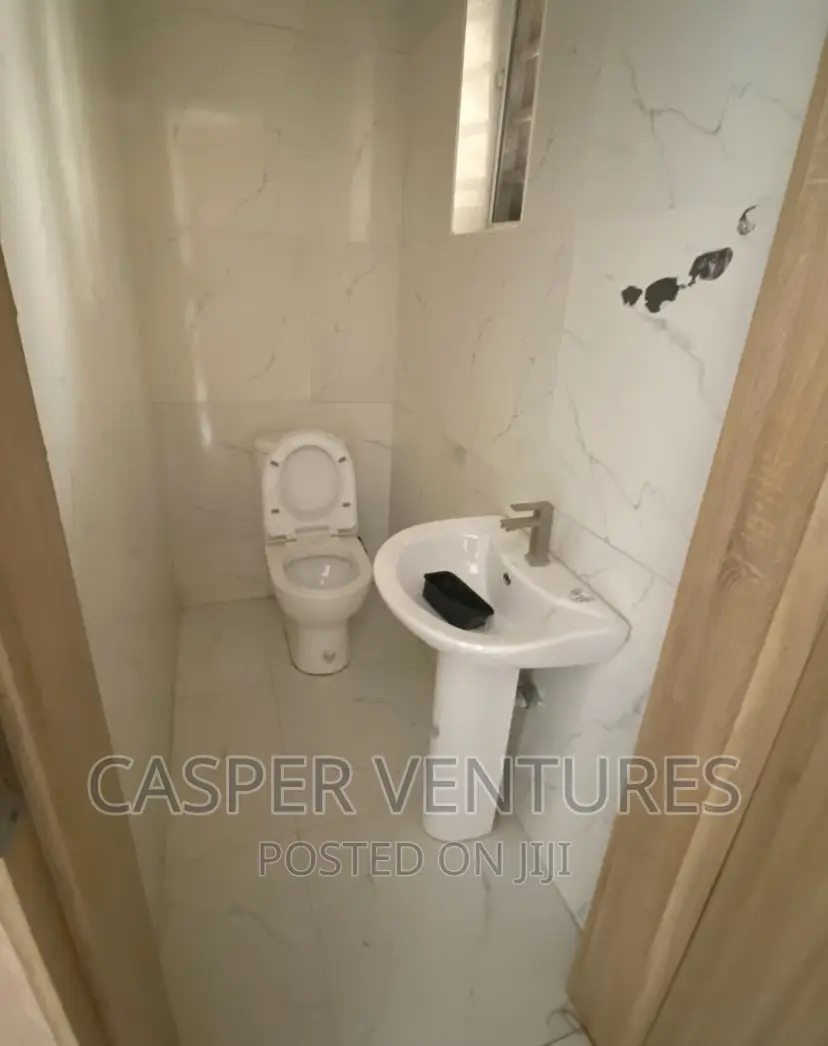 Studio Apartment in Jadeville, Chevron for rent in Chevron