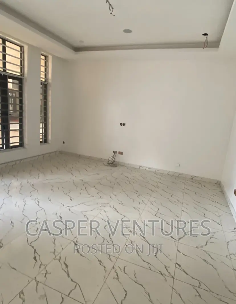 Studio Apartment in Jadeville, Chevron for rent in Chevron