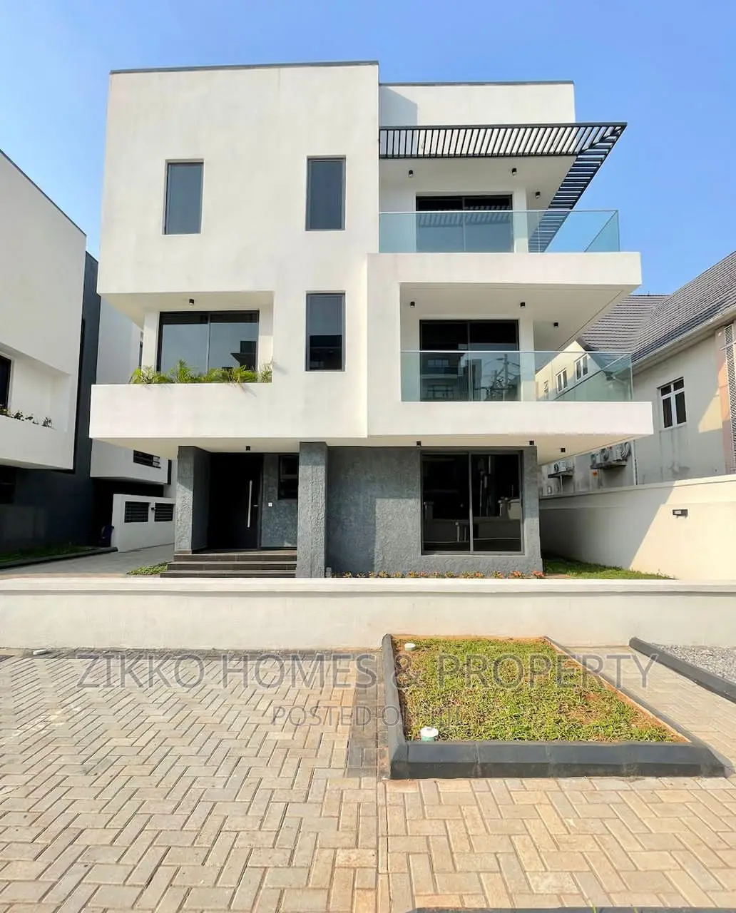 5bdrm Duplex in Lekki for sale in Lekki