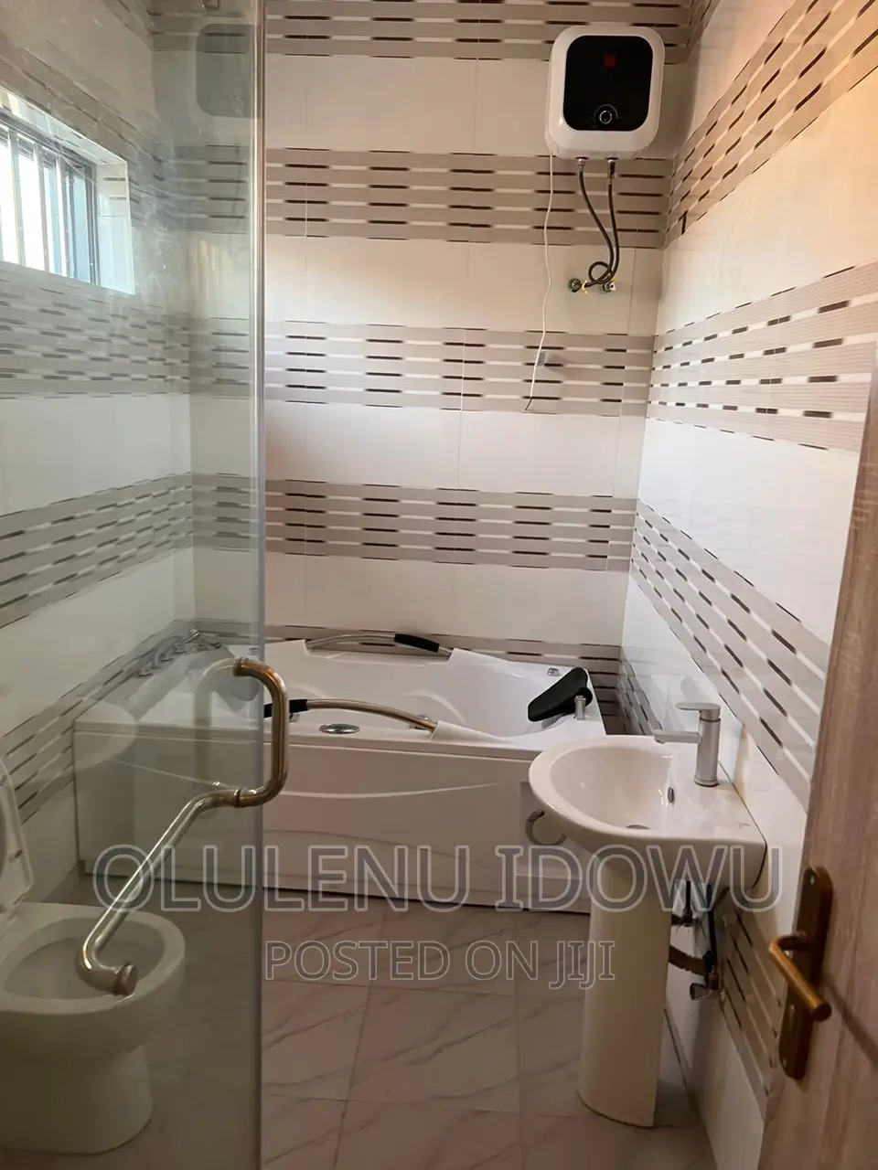 Furnished 4bdrm Duplex in Alimosho for sale in Alimosho
