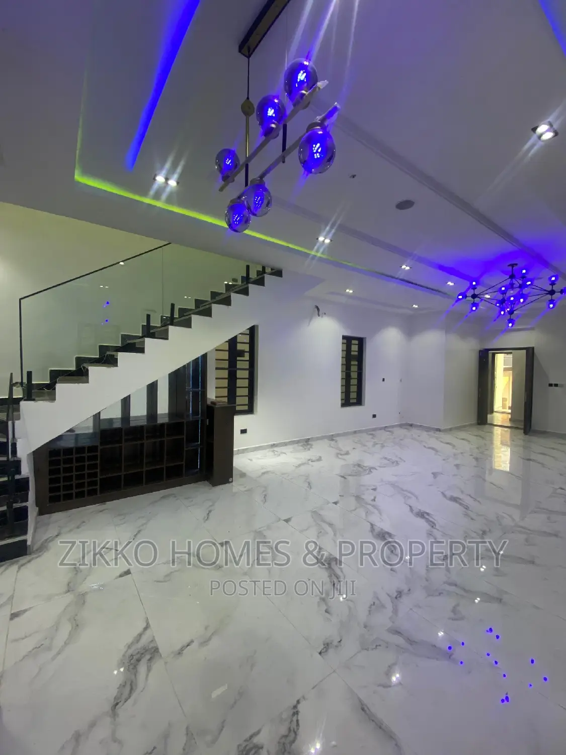 5bdrm Duplex in Agungi, Lekki for sale in Lekki