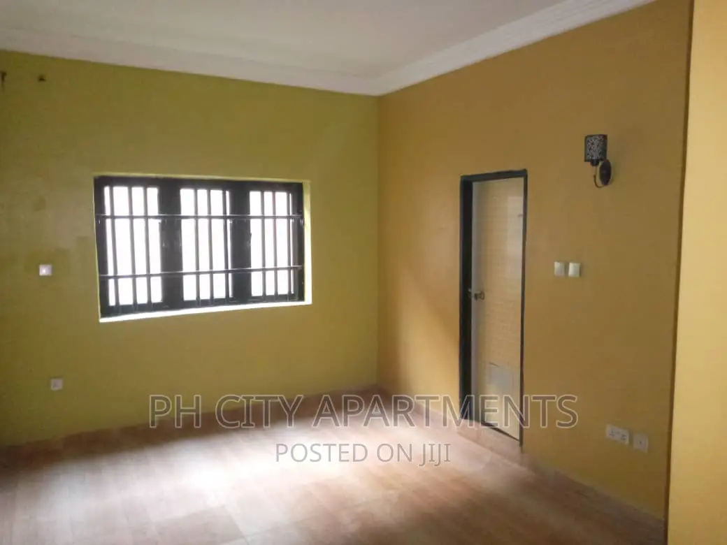 3bdrm Block of Flats in Flourish Gardens, Port-Harcourt for rent in Port-Harcourt