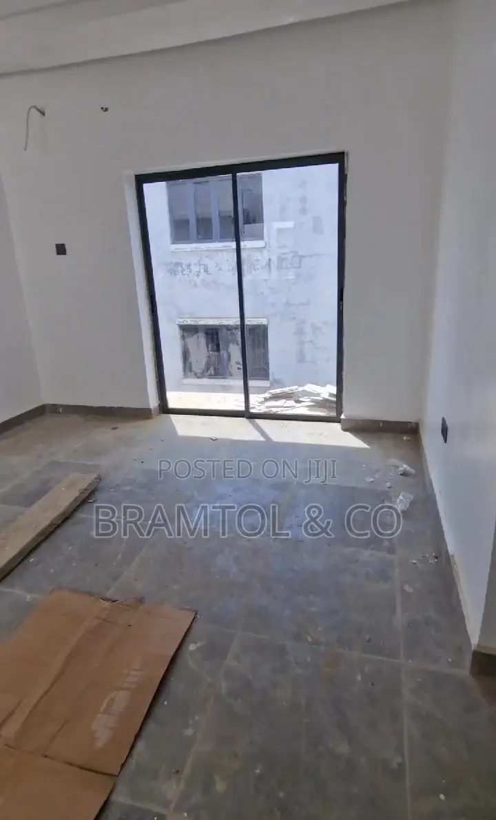 4bdrm Duplex in Jahi for sale in Jahi