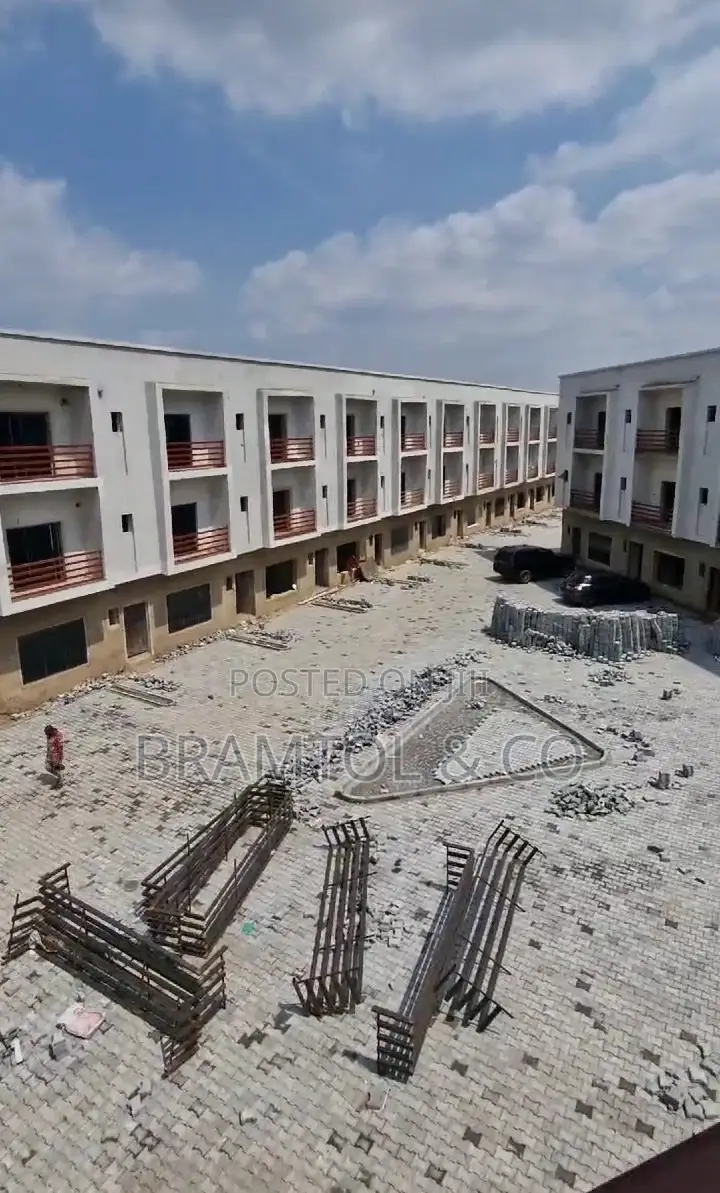 4bdrm Duplex in Jahi for sale in Jahi