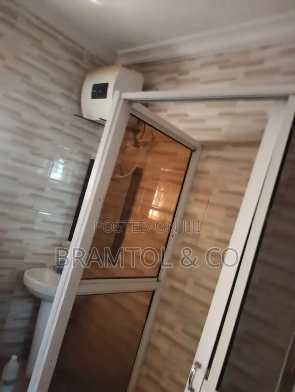 3bdrm Bungalow in FHA for rent in FHA