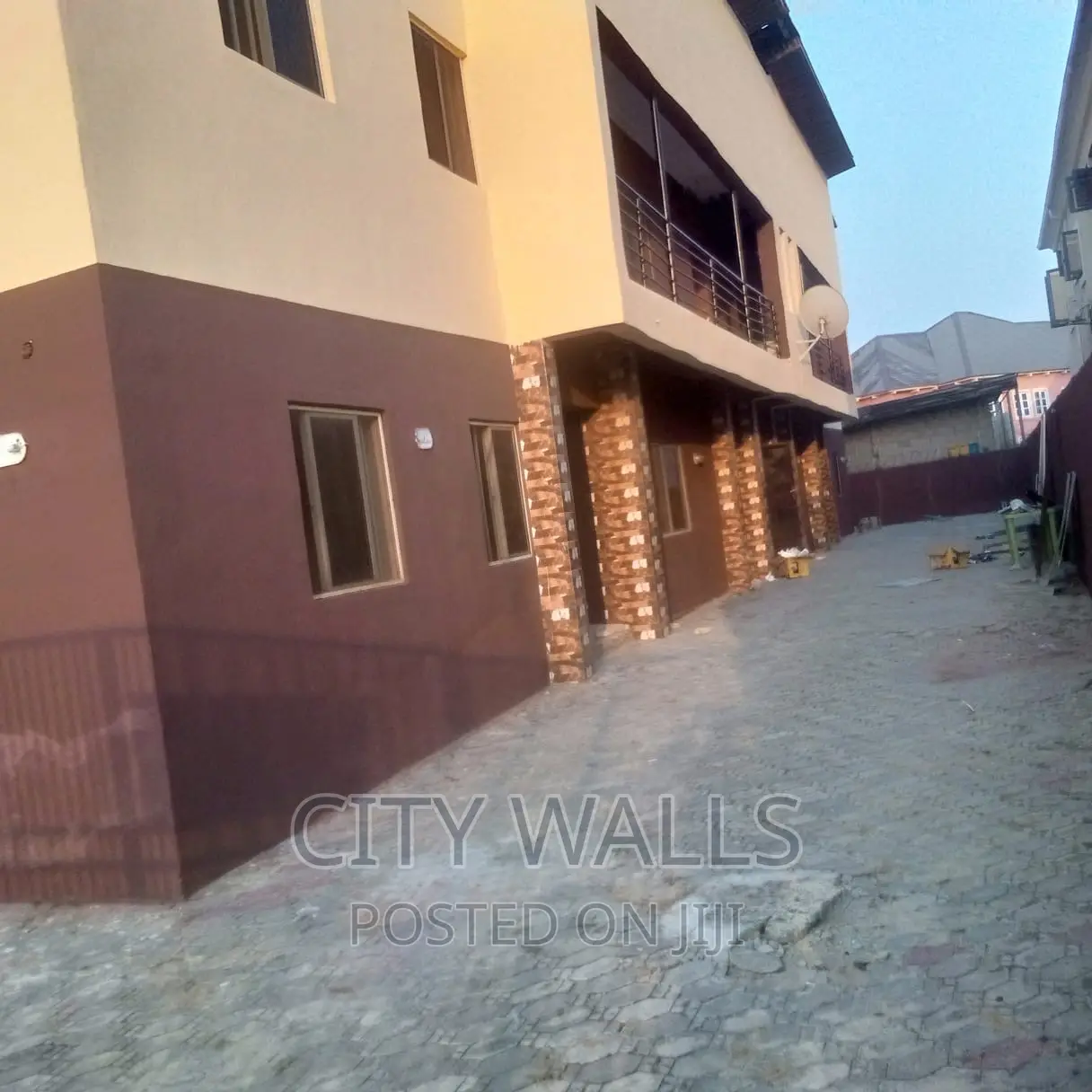 2bdrm Block of Flats in Ogombo for rent in Ogombo