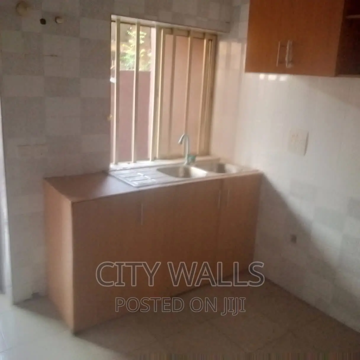 2bdrm Block of Flats in Ogombo for rent in Ogombo