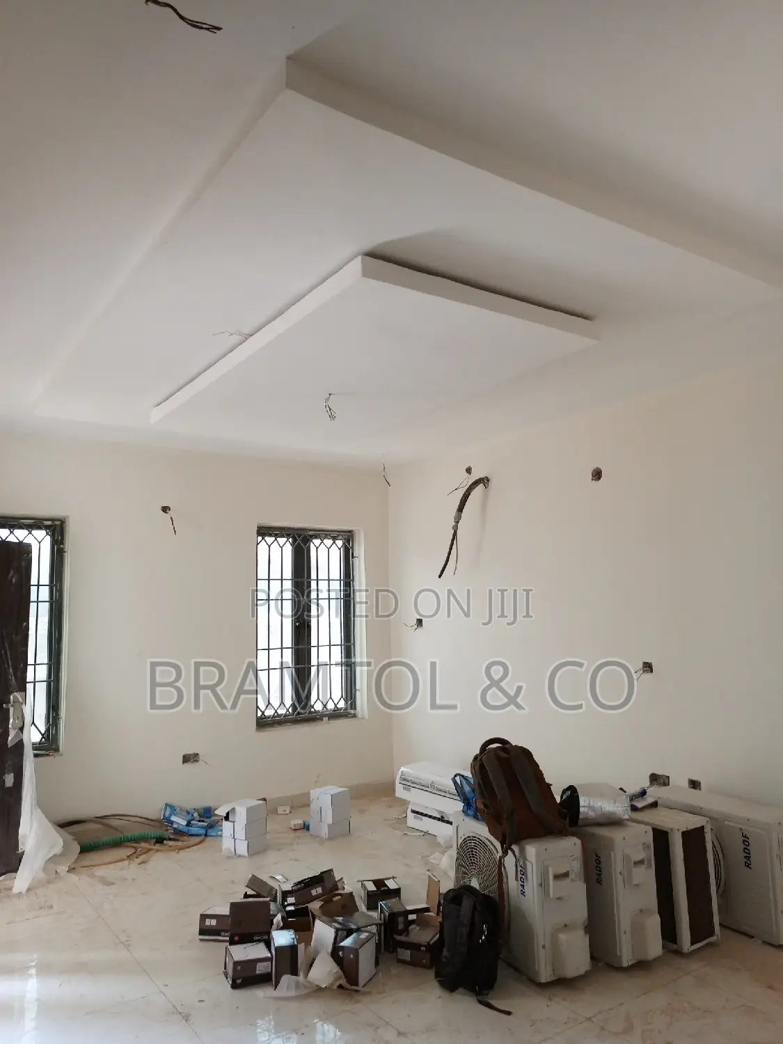 4bdrm Townhouse / Terrace in Durumi for rent in Durumi