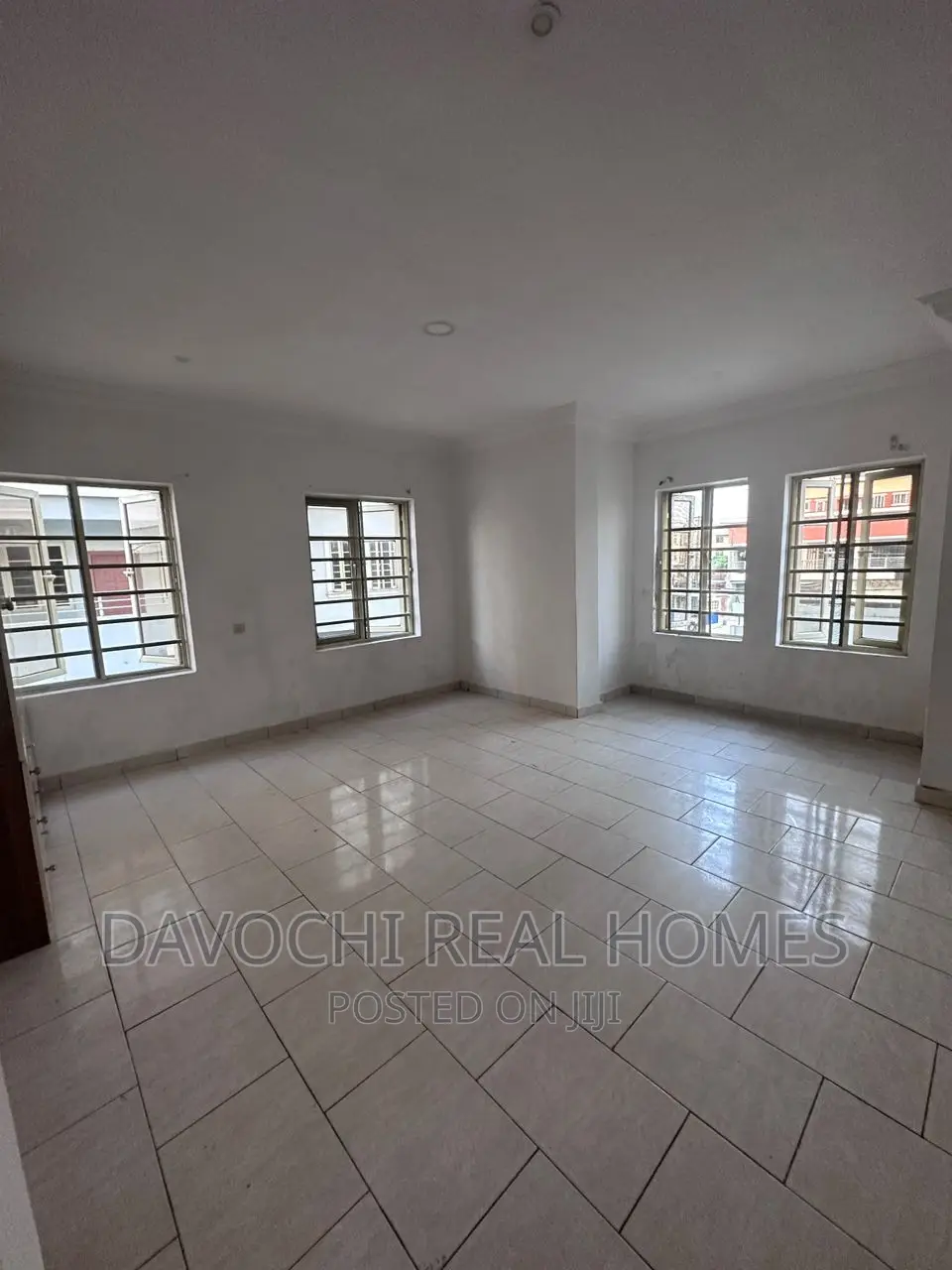 Furnished 1bdrm Shared Apartment in Chevron Conservation, Lekki in Lekki