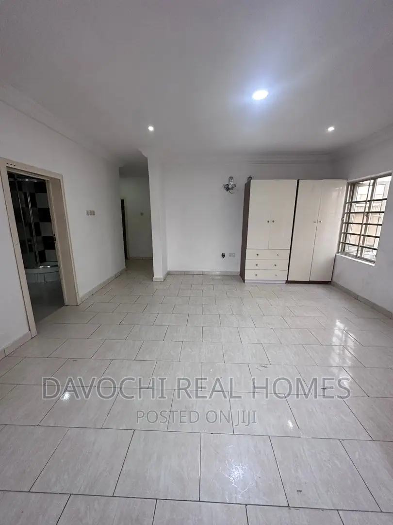 Furnished 1bdrm Shared Apartment in Chevron Conservation, Lekki in Lekki