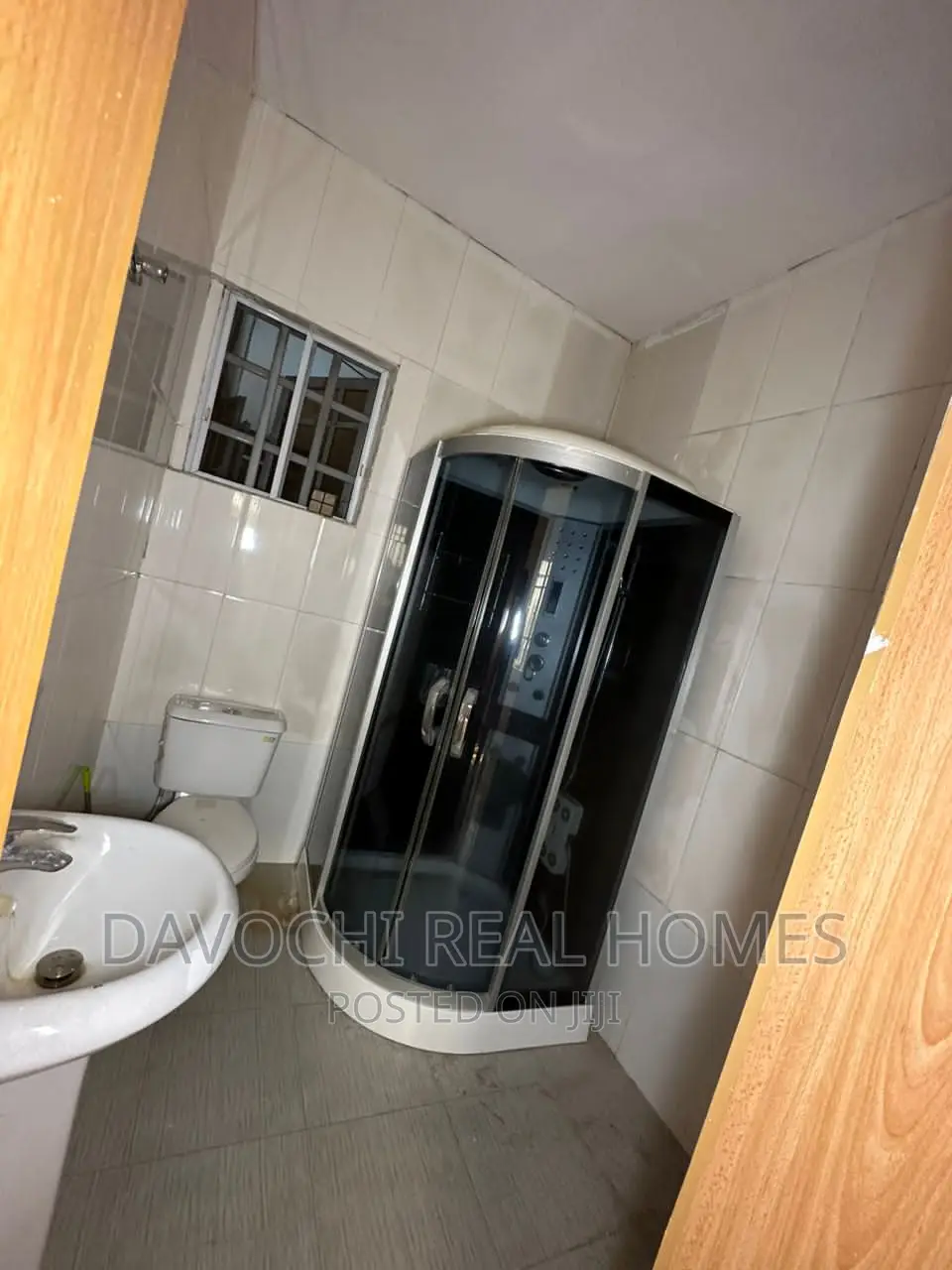 3bdrm Duplex in Orchid Road, Lekki for rent in Lekki