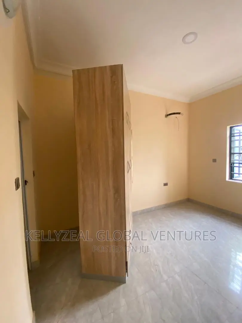 2bdrm Apartment in Greenfield Estate, Ago Palace for rent in Ago Palace