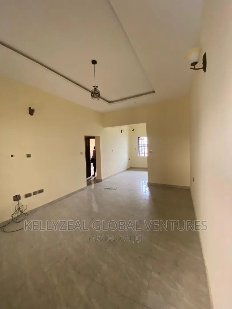 2bdrm Apartment in Greenfield Estate, Ago Palace for rent in Ago Palace