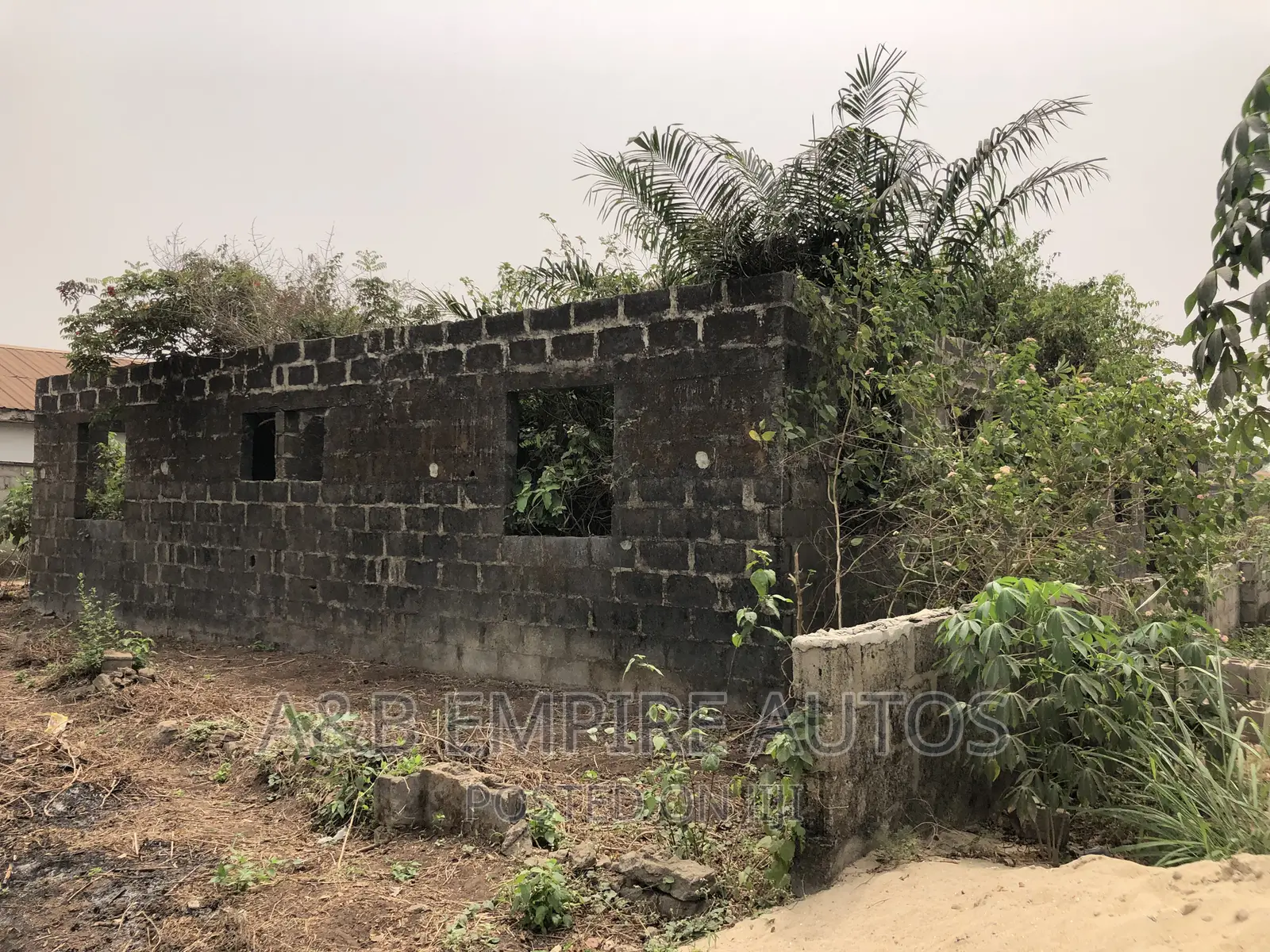 8bdrm House in Badagry for sale in Badagry