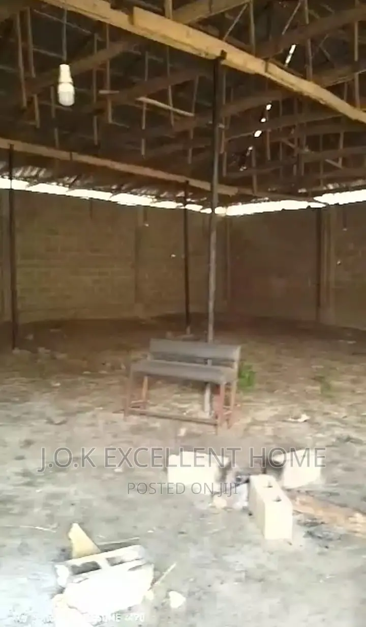 320sqm Warehouse at Mowe in Obafemi-Owode