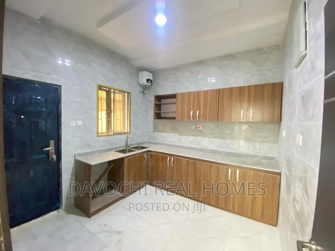 4bdrm Duplex in Chevron Conservation, Lekki for rent in Lekki