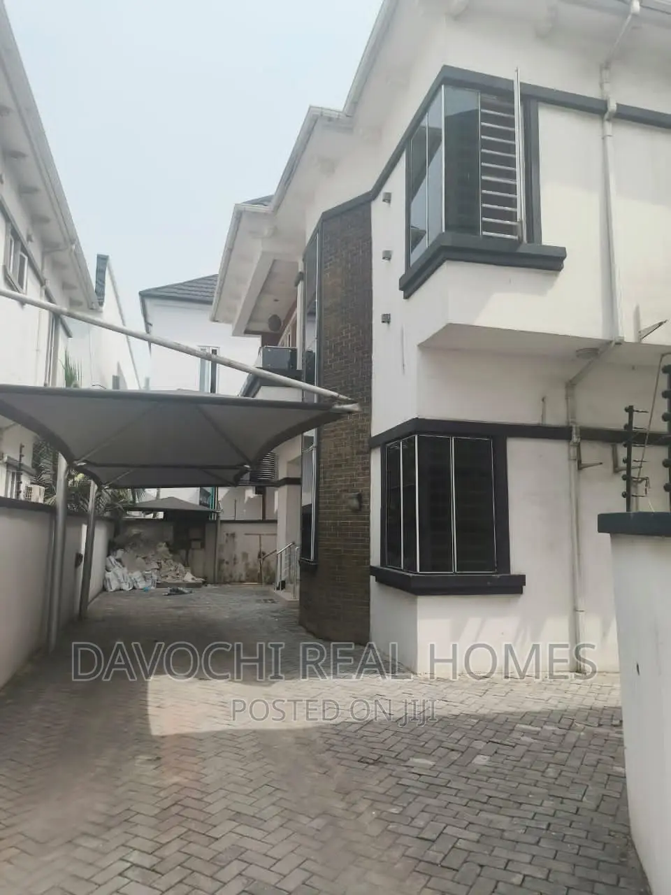 5bdrm Duplex in Osapa London Estate, Lekki for rent in Lekki