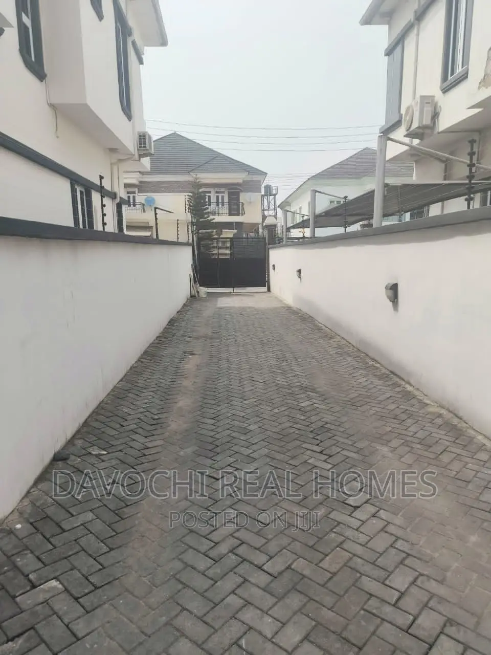 5bdrm Duplex in Osapa London Estate, Lekki for rent in Lekki