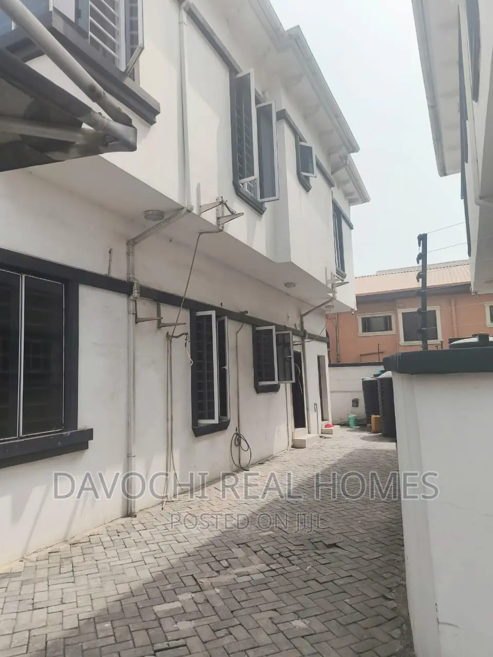 5bdrm Duplex in Osapa London Estate, Lekki for rent in Lekki