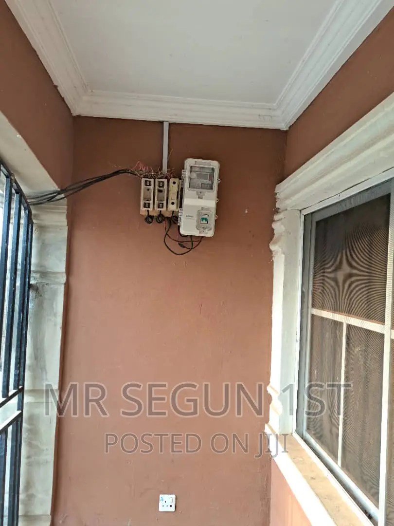 2bdrm Bungalow in Olorunkemi Estate, Akala Express for rent in Akala Express