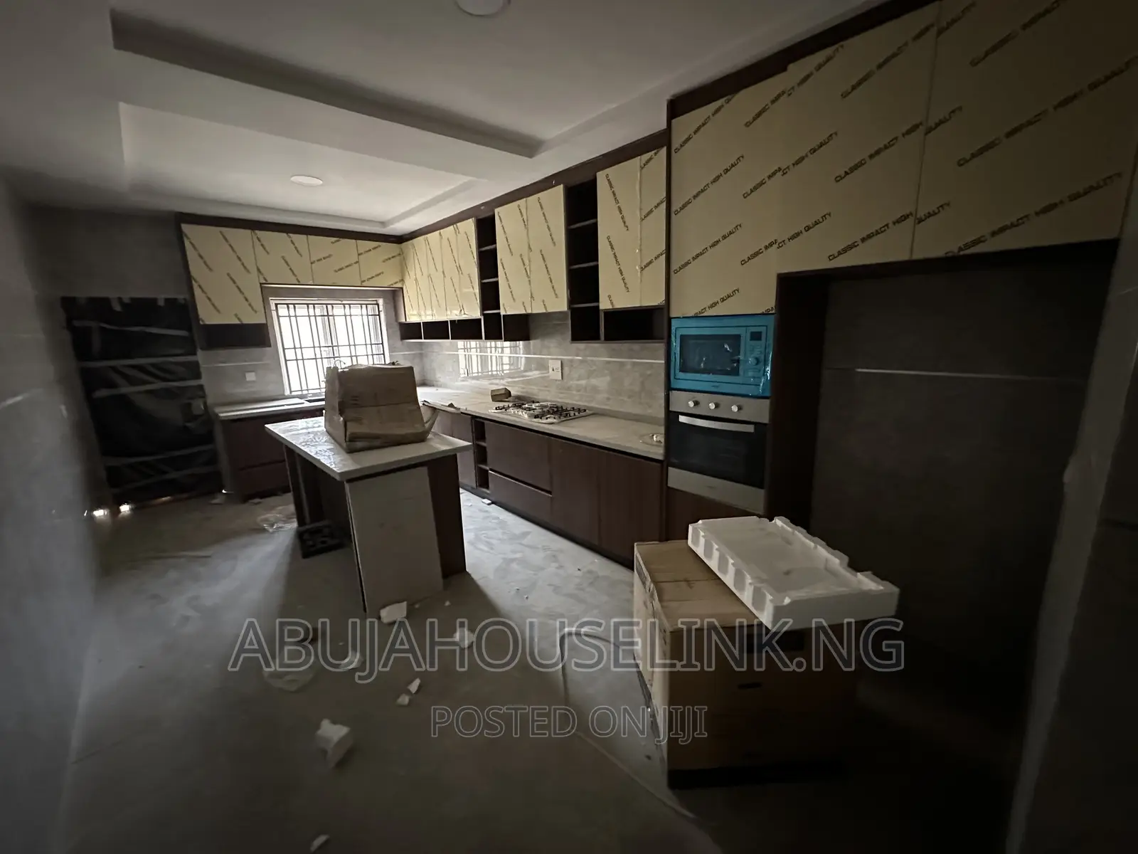 6bdrm Duplex in Guzape Main Abuja for sale in Guzape District
