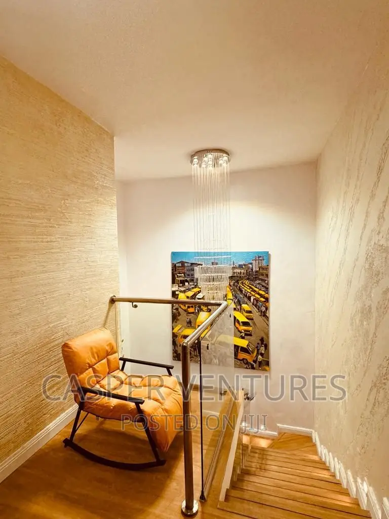 Luxurious 3-Bed Town House in Lekki Phase 1