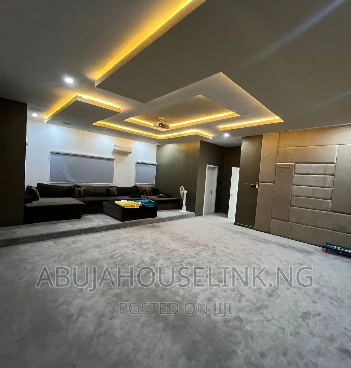 Furnished 5bdrm Duplex in Guzape Main Abuja for sale in Guzape District