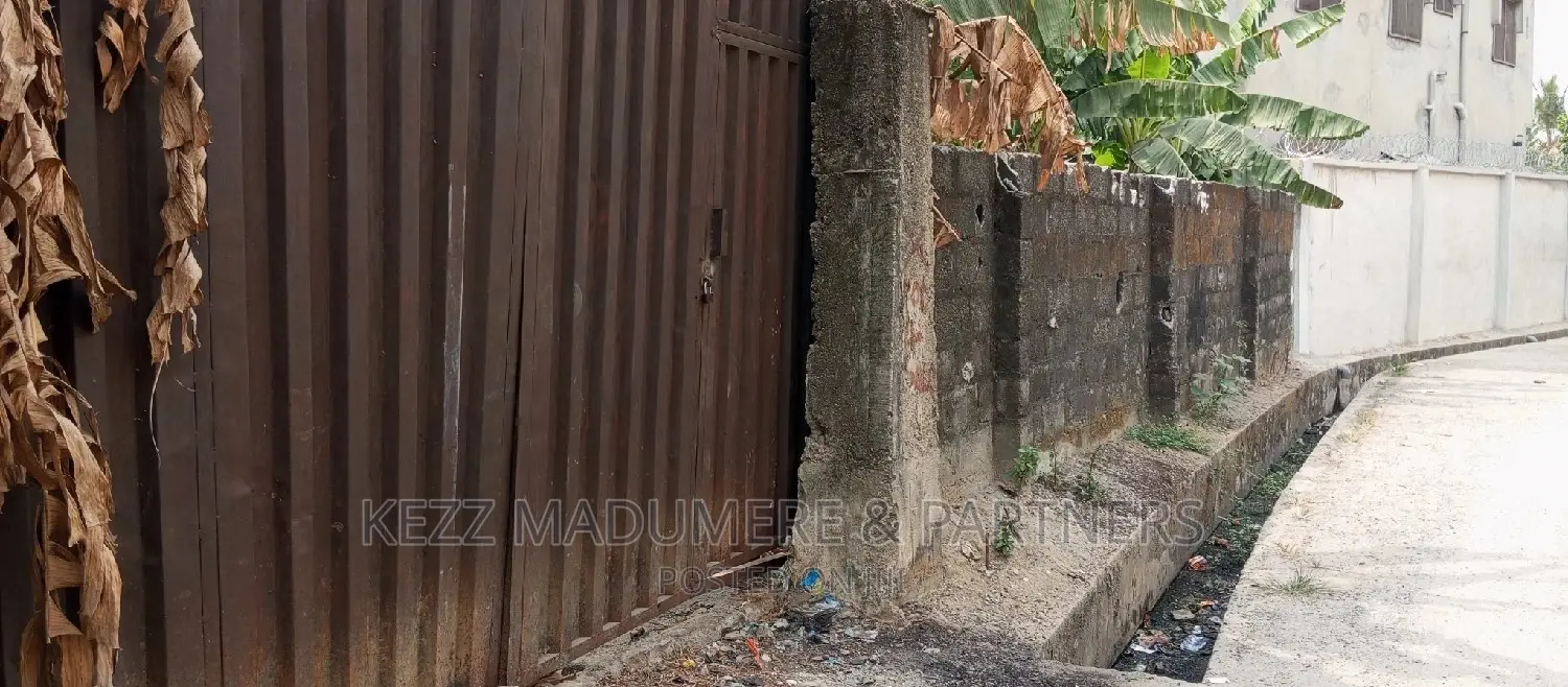 For Sale: Back Gate Salvation Ministries HQTRS , New Gra in Port-Harcourt