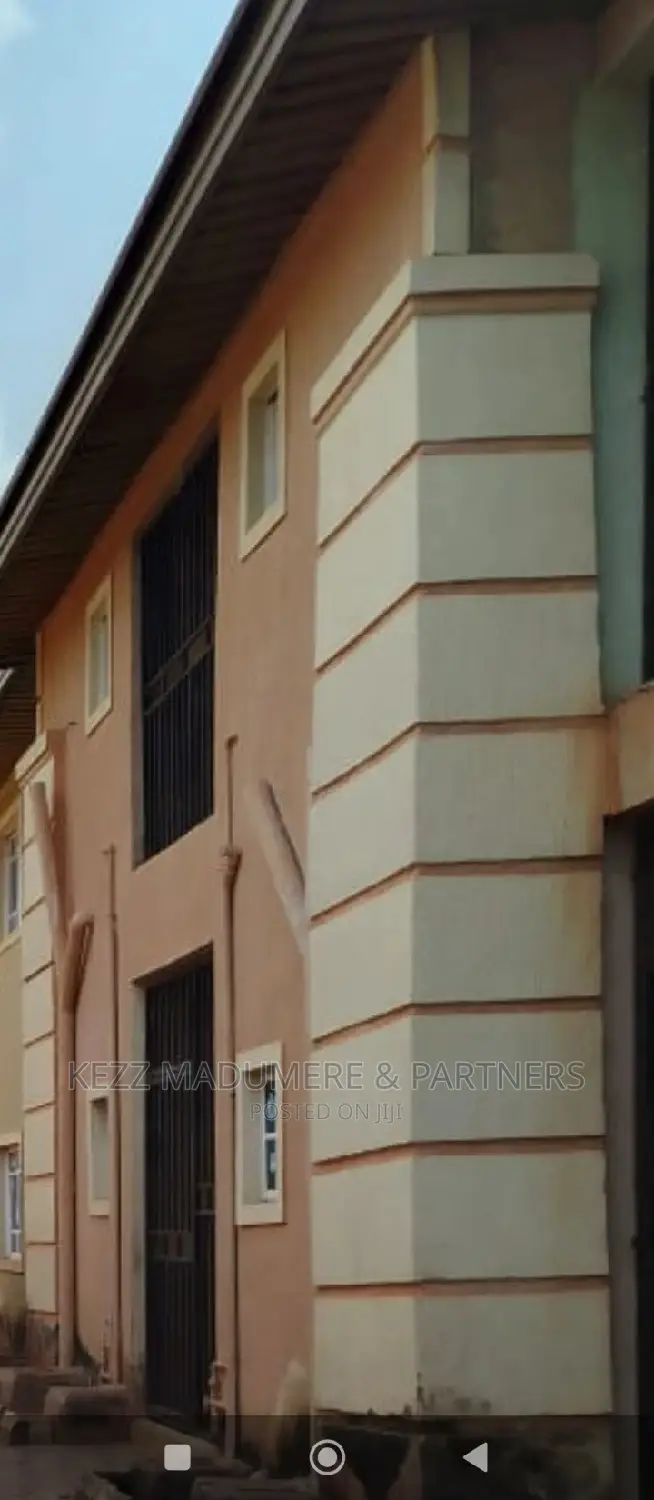10bdrm Block of Flats in Umuchigbo, Enugu, for sale in Enugu