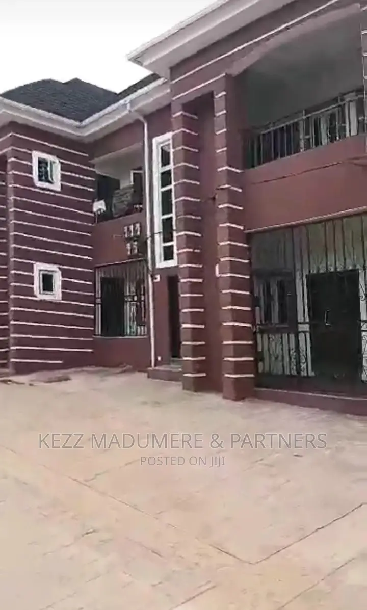 12bdrm Block of Flats in Thinker'S Corner for sale in Enugu