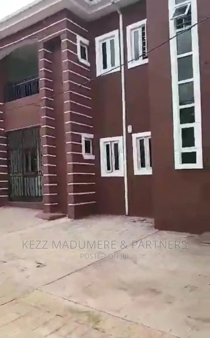12bdrm Block of Flats in Thinker'S Corner for sale in Enugu