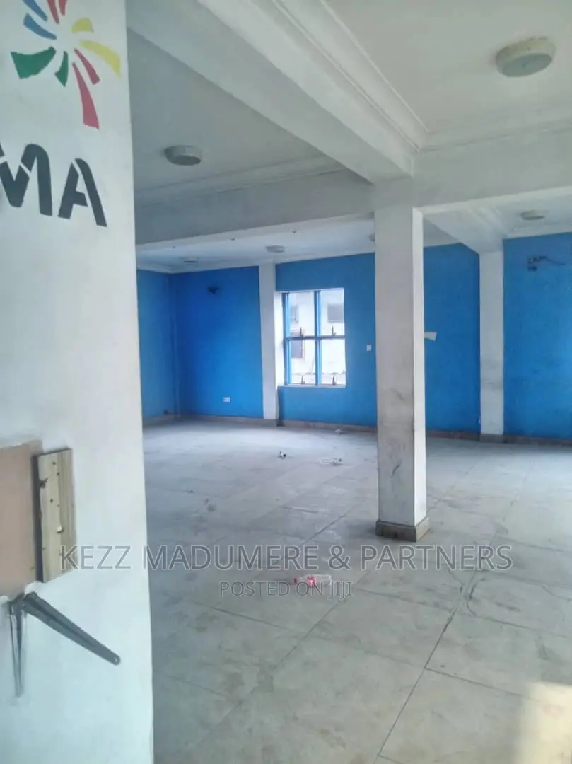 To Let: Spacious Hall at New Gra in Port-Harcourt