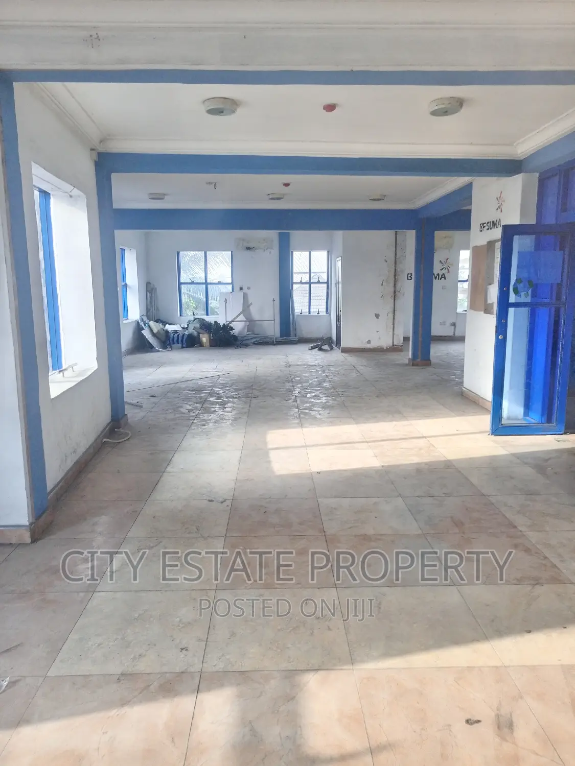 Office Hall for Rent in Gra Porharcourt in Port-Harcourt