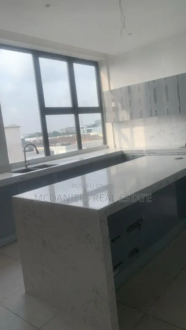 4bdrm Penthouse in Ikoyi for sale in Ikoyi