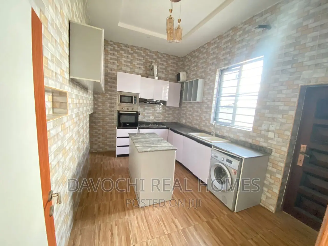 4bdrm Duplex in Orchid Road, Lekki for rent in Lekki