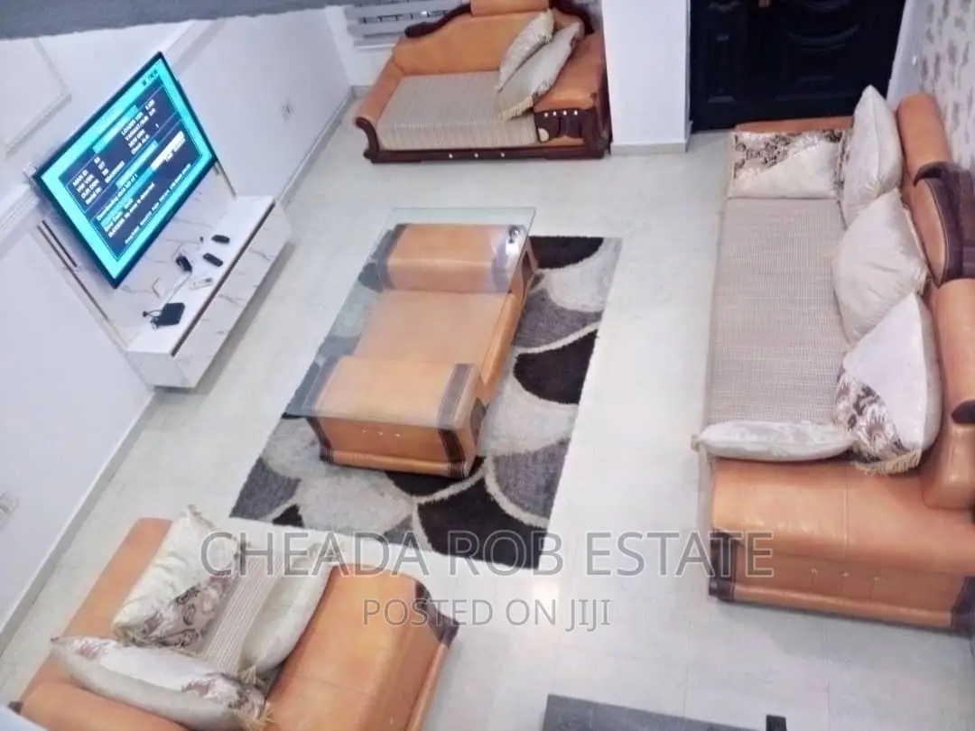 Beautiful Secured 2bedroom at Stadium in Aba Expressway