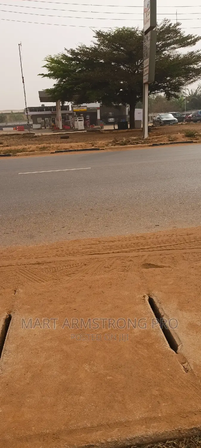 Commercial Plot of Land Close to the Major Road in Ikorodu