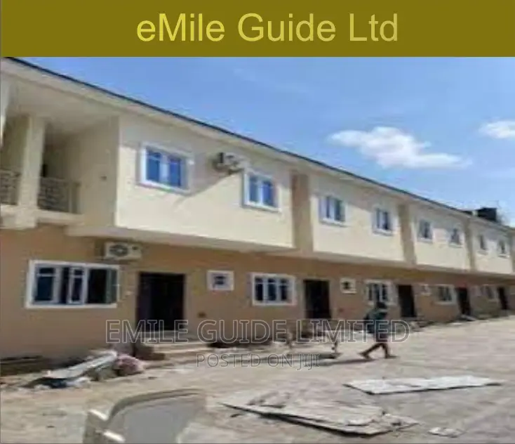 19bdrm Apartment in Emile Guide, Durumi for sale in Durumi