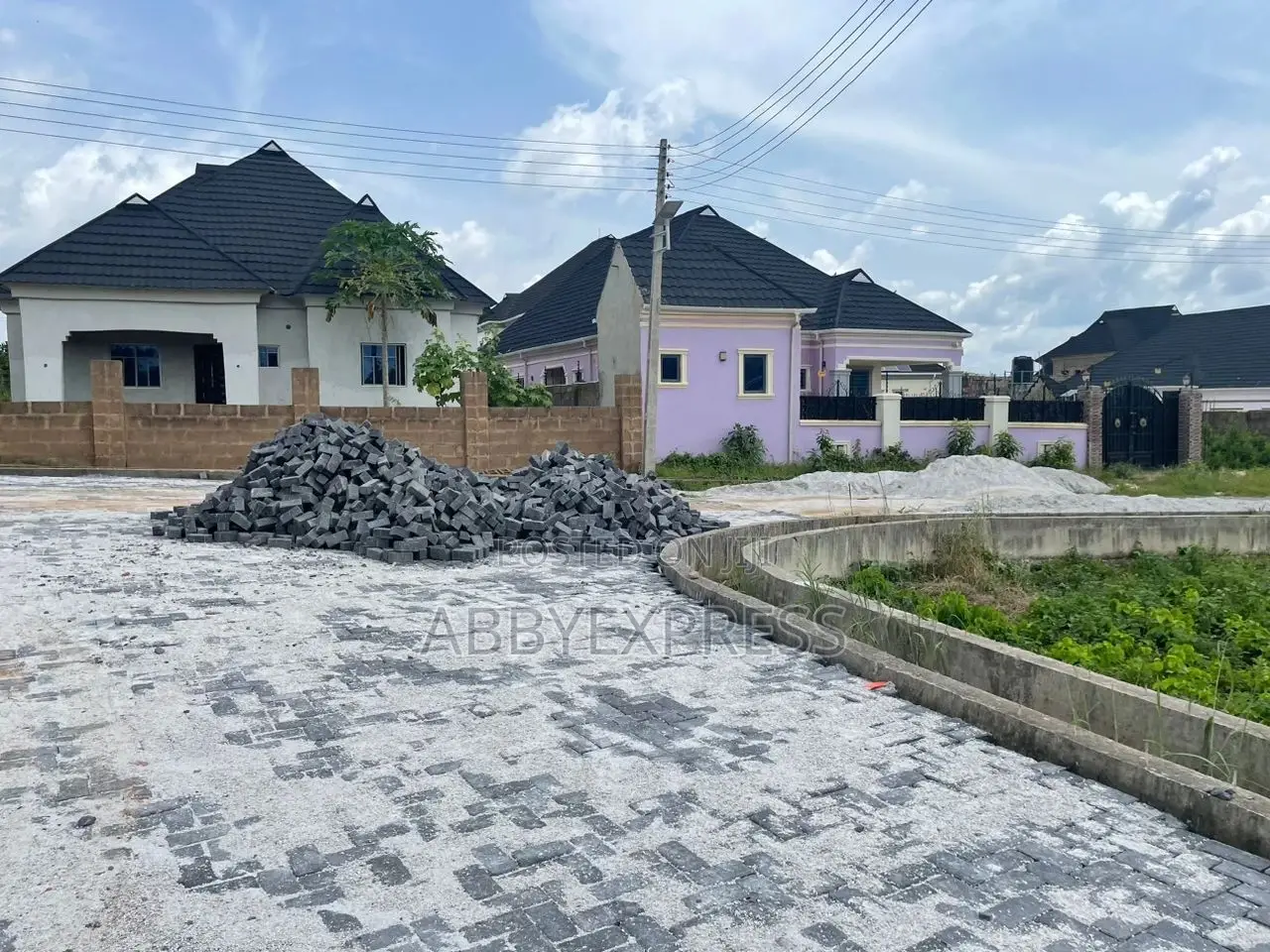 Plots of Land for Sale Along Alakia, Mercy Camp, Ibadan. in Alakia