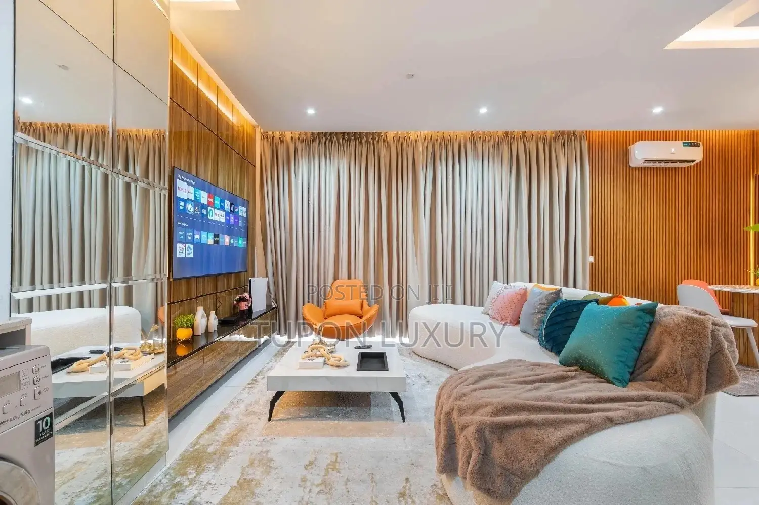 Luxurious 2bedroom Maisonnette With Pool Gym in Lekki Phase 1