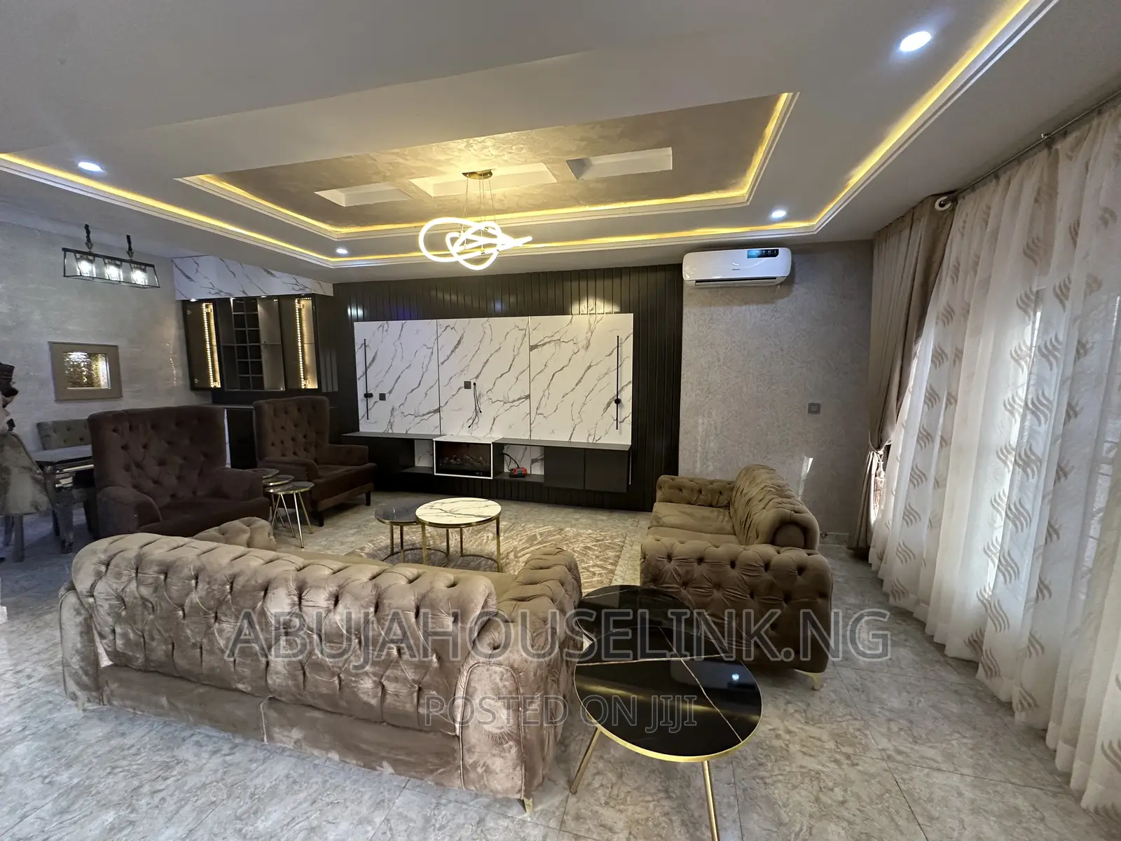 Furnished 4bdrm Duplex in Guzape Main Abuja for sale in Guzape District