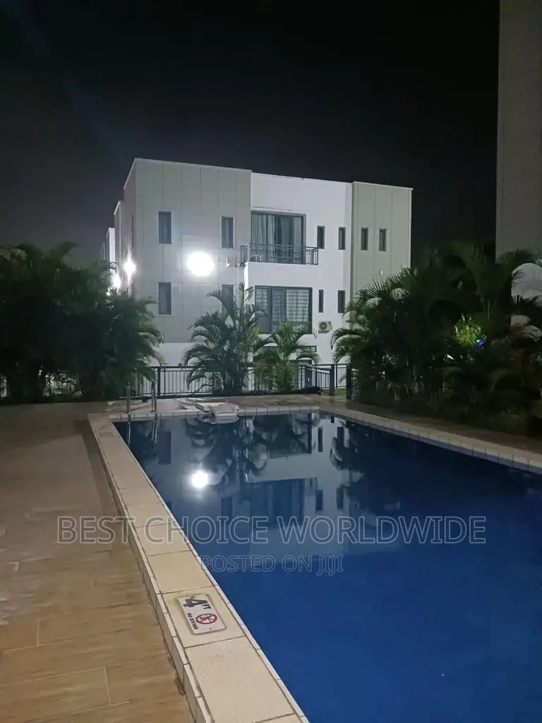4bdrm Duplex in Jericho Gra for rent in Jericho