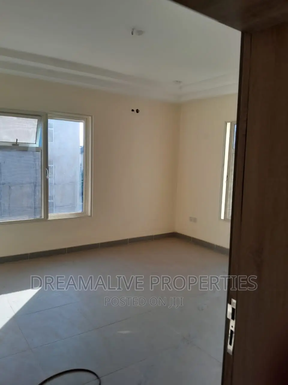 5bdrm Duplex in An Estate, Dawaki for sale in Dawaki